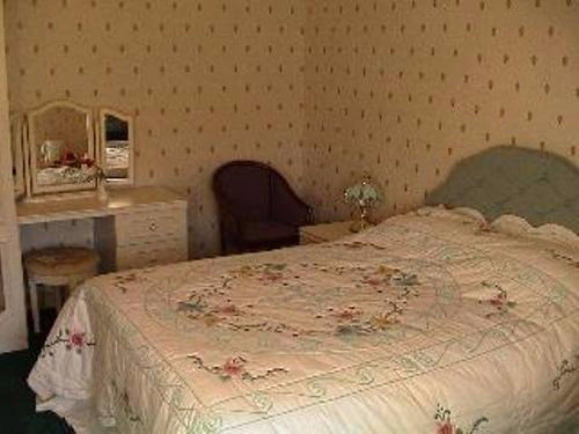Отель Capital House Эдинбург Экстерьер фото